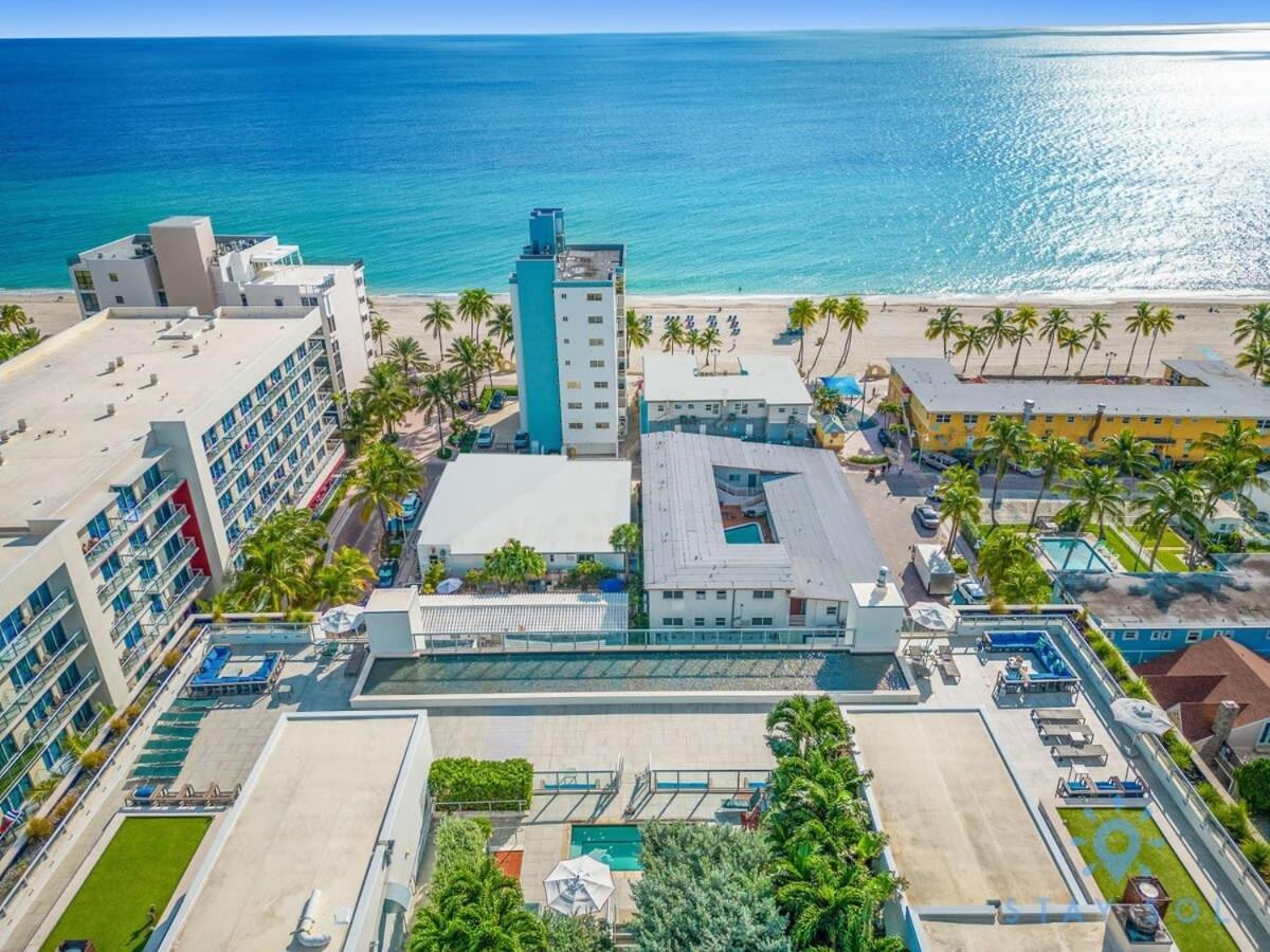Best Stay - Rooftop Pool - Hollywood Beach Board - Walk Εξωτερικό φωτογραφία