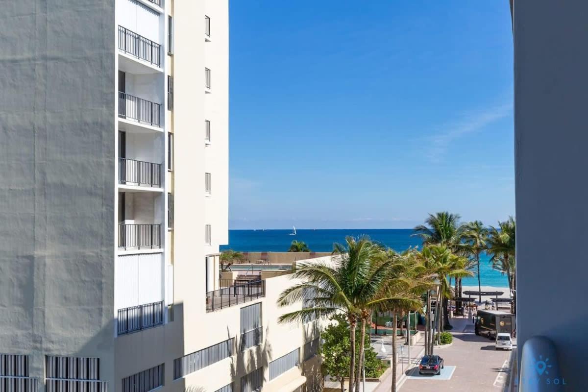Best Stay - Rooftop Pool - Hollywood Beach Board - Walk Εξωτερικό φωτογραφία